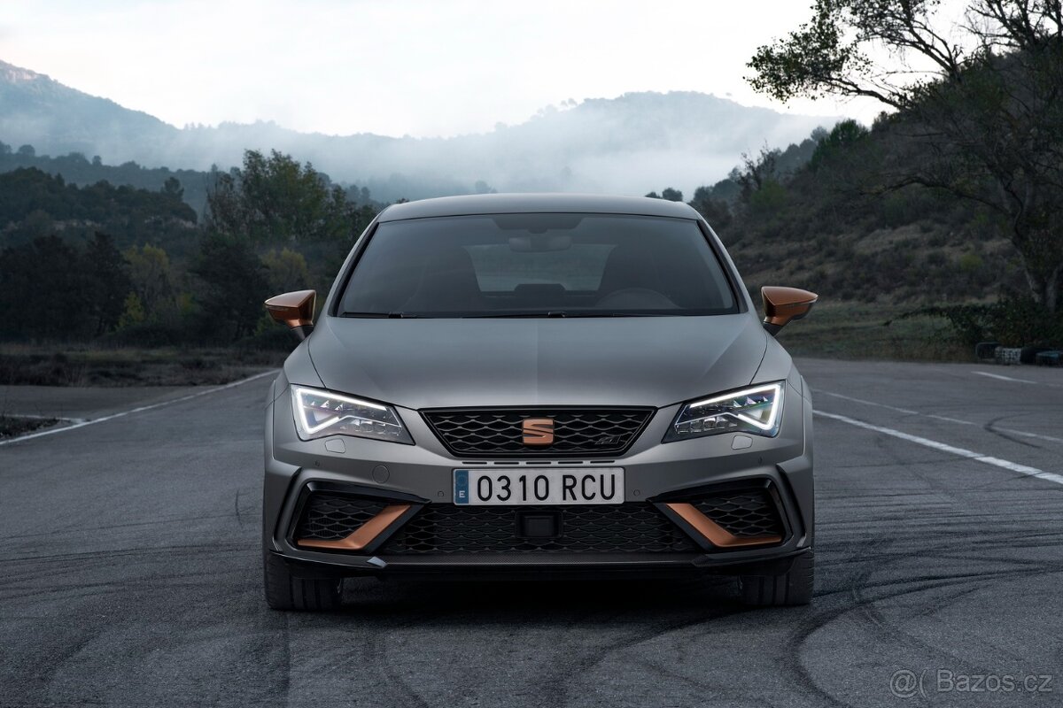Mřížky nárazníku Seat Leon 5F ve stylu Cupra R