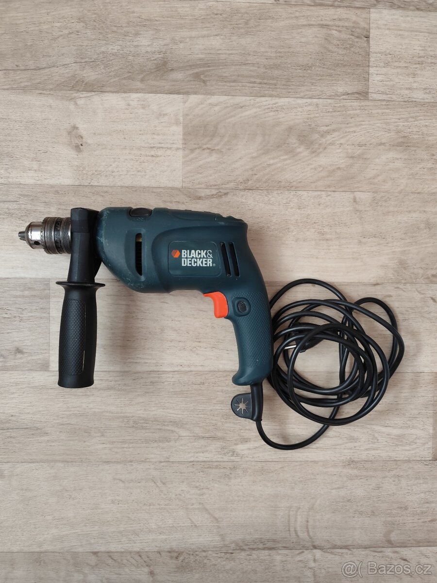 Black&Decker - příklepová vrtačka