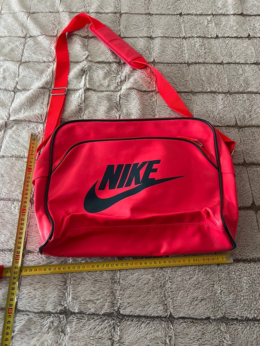 Taška Nike