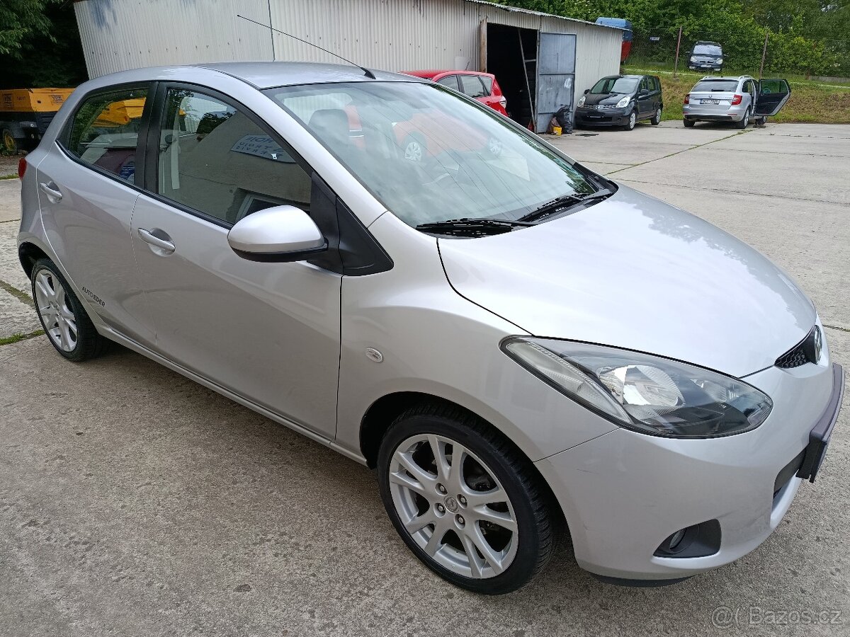 Mazda 2 1.3i 63 Kw 4 valec 64 Tis Km Nikdy nehavarováno