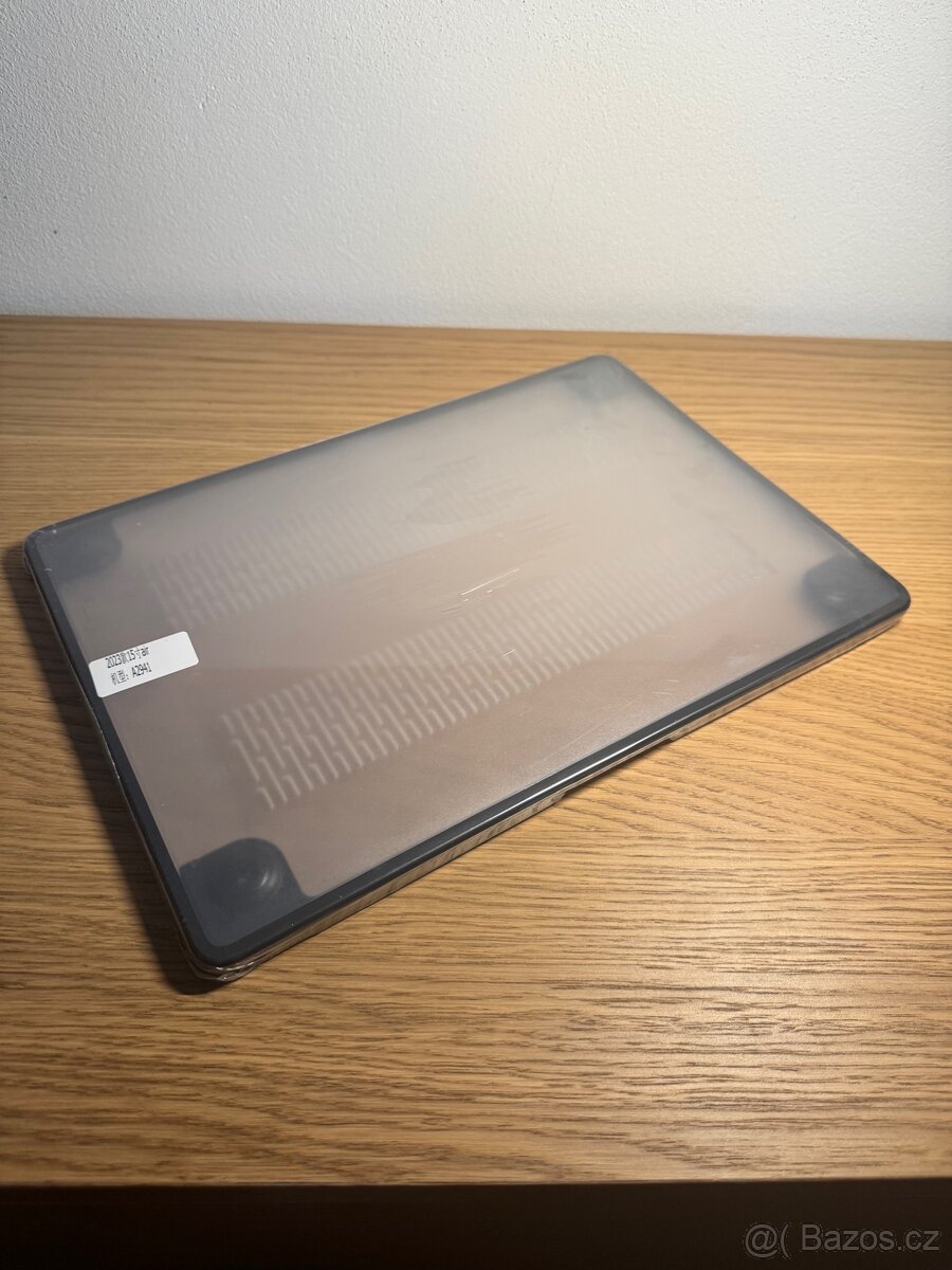 Pouzdro pro MacBook Air 15” M2 a M3