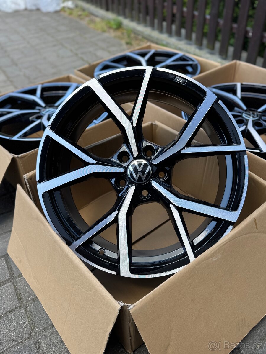 ORIGINÁL Alu Volkswagen ESTORIL R19, 5x112 - ZÁNOVNÍ, TOP