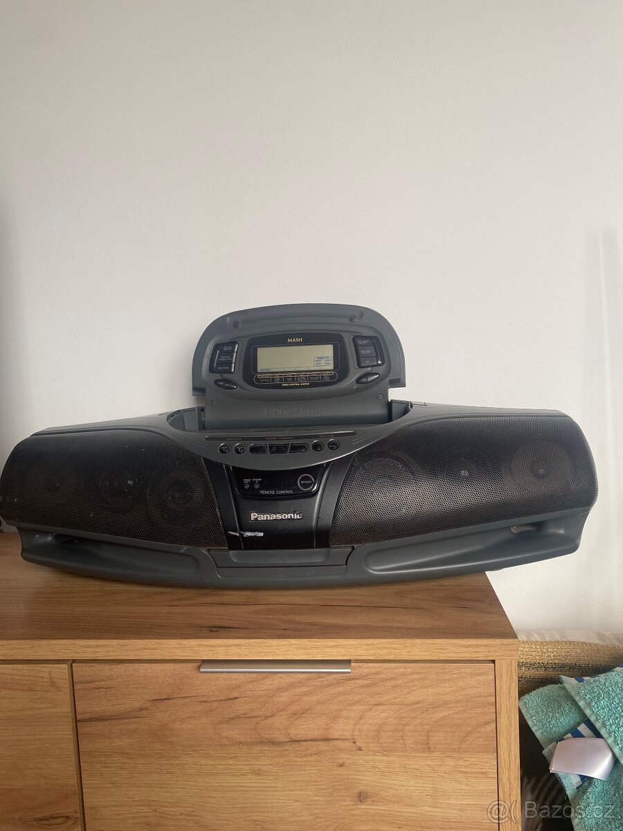 Rádio Panasonic RX-DT 75