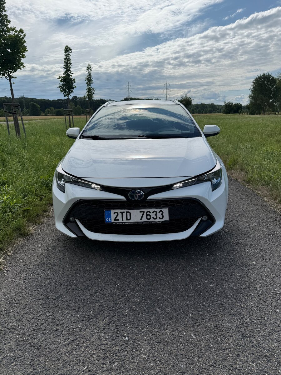 Toyota Corolla TS 2019, 1.8. Hybrid,