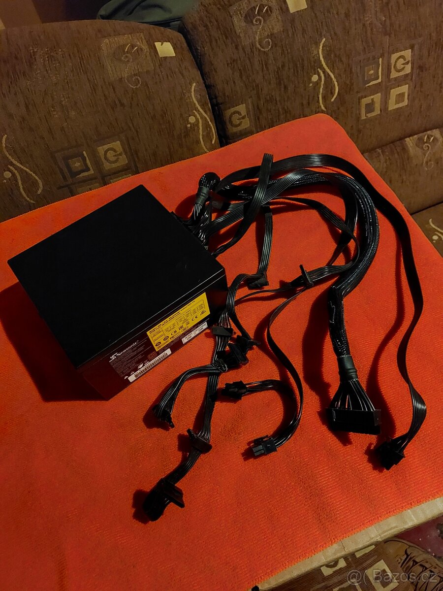 Seasonic 620W 80plus Bronze modular