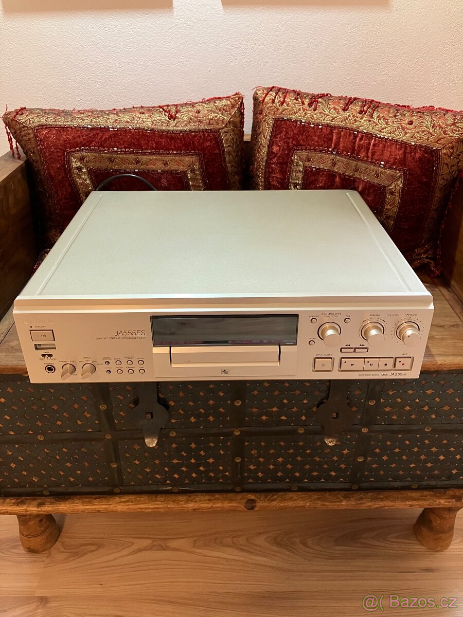 Sony MDS-JA555ES