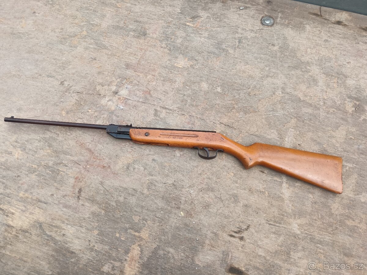 Vzduchovka Slavia 618
