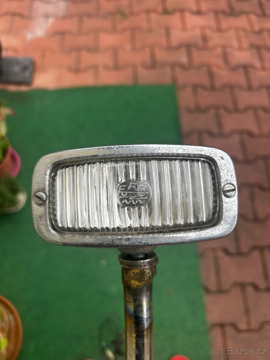 Škoda 1000MB Svetlo EFR