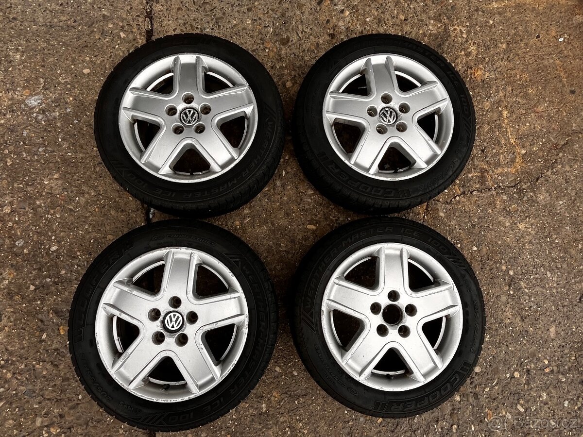 VW Sharan 5x112 205/55 R16 zimní sada