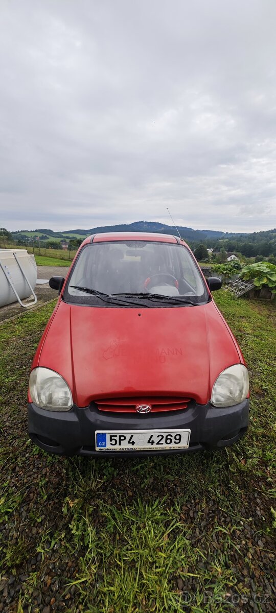 Prodám Hyundai Atos 1.0l 40kW - PEKLOSTROJ na kolech