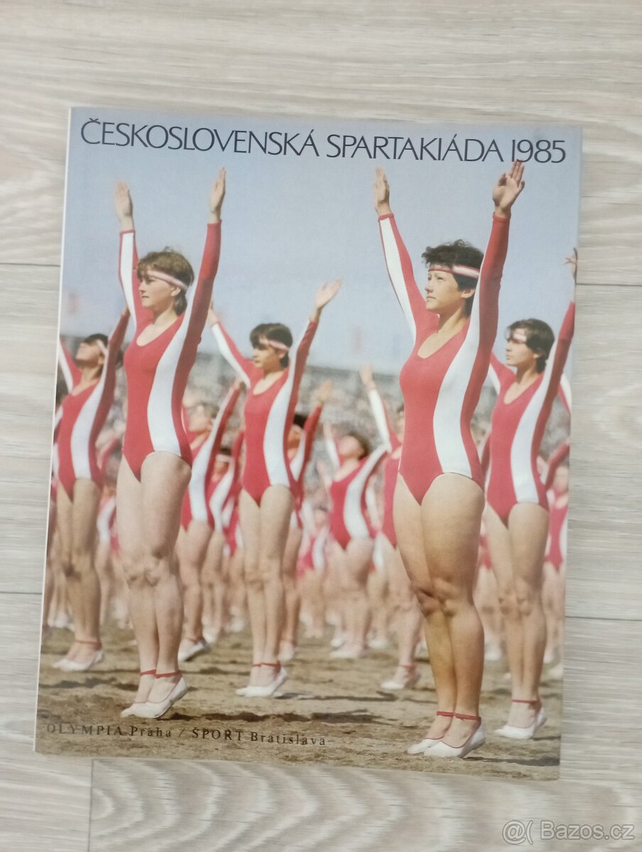 Foto-kniha Spartakiáda 1985.