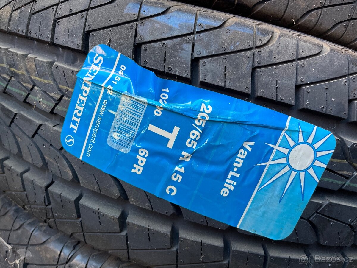 Prodám pneu 205/65 r15c