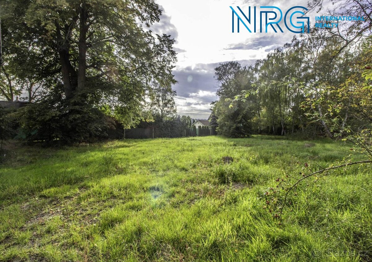 Pozemek k bydlení 1084 m2, Tehovec u Říčan