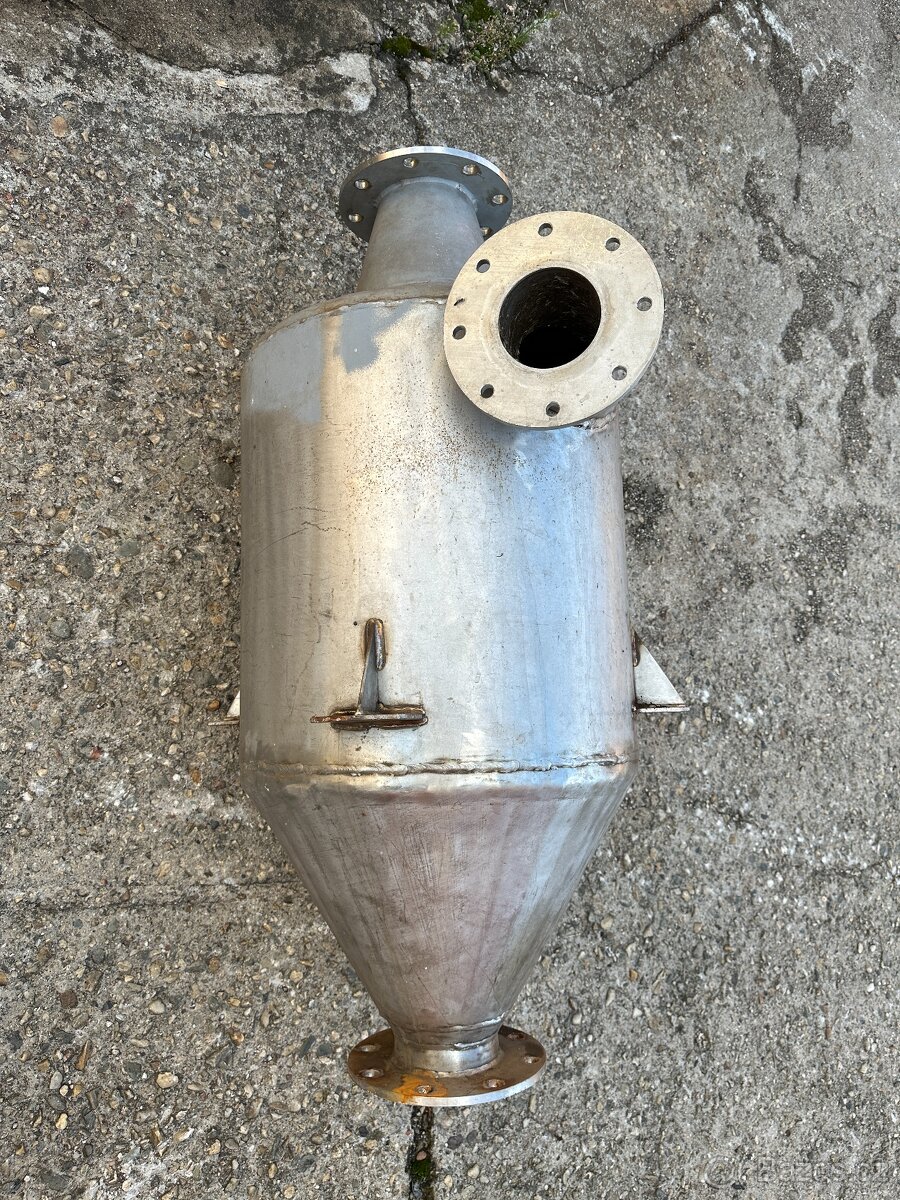 Nerezový cyklonový odlučovač