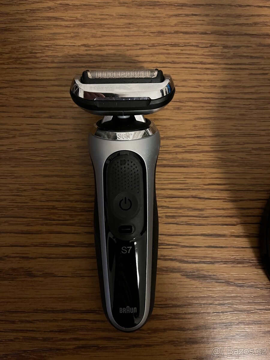 Braun Series 7 71-S7200cc – jako nový, ještě v záruce