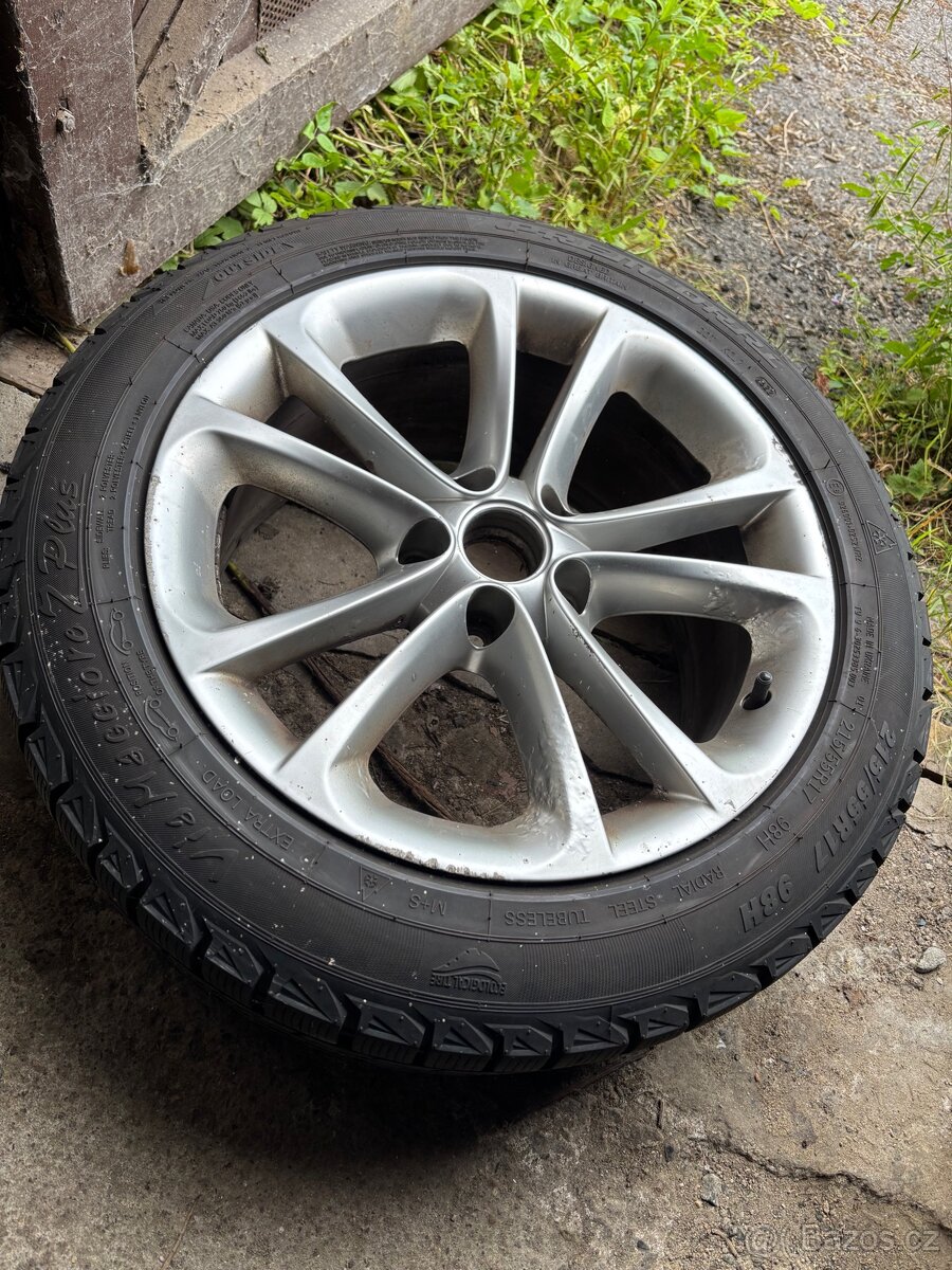 Alu r17 VW 215/55/17 zimni pneu