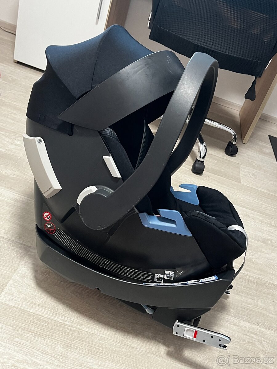 Cybex autosedačka Aton 5 + Aton základna 2-fix
