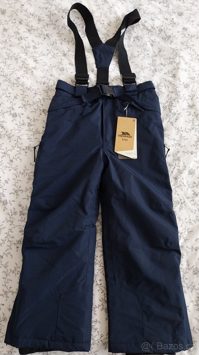 Nové lyžařské kalhoty Trespass,vel. 110/116