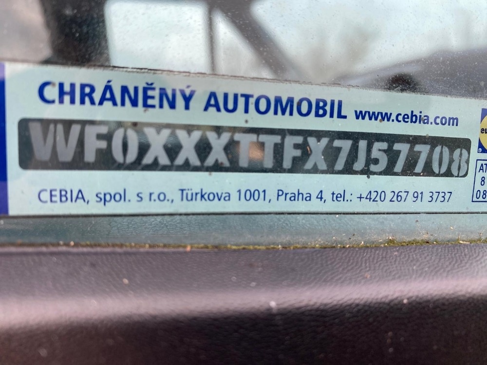 Prodám nákladní automobil skříňový s chladící vestavbou