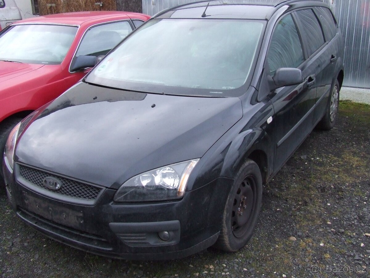 Prodám náhradní díly Ford Focus MK2 kombi 1.6 16v