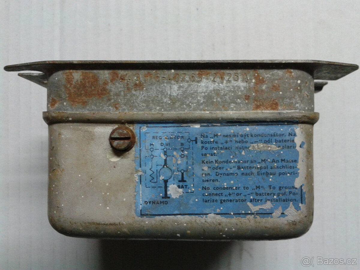 Dobíjecí mechanické relé