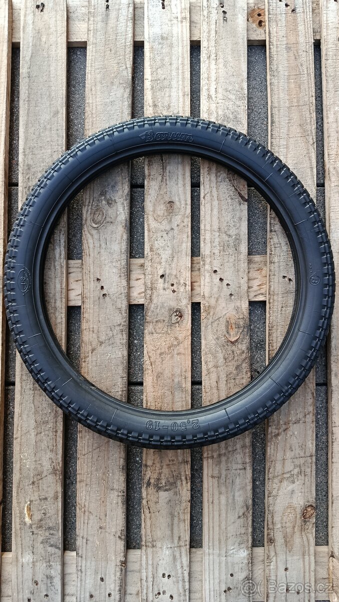 Barum 2,50-19 original moto pneu