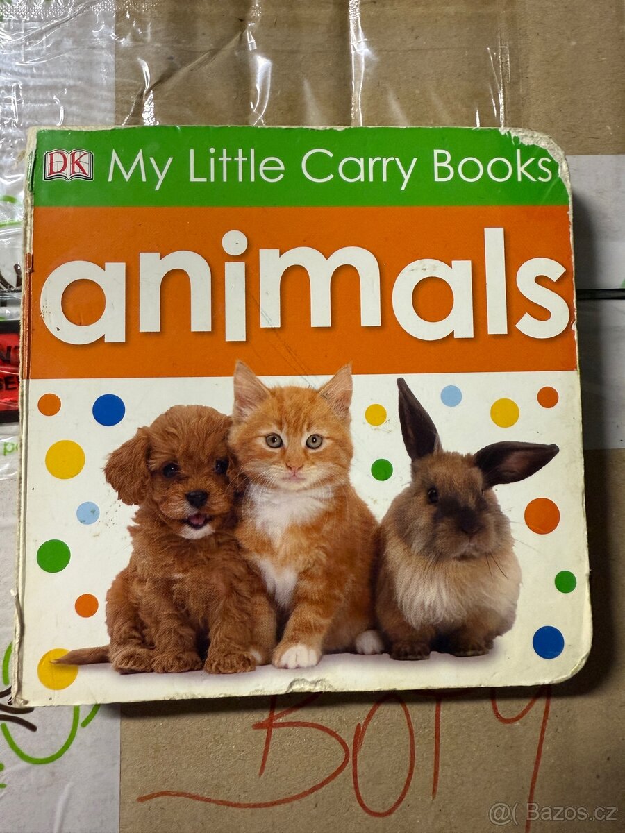 dětská kniha s názvem "My Little Carry Book: Animals"