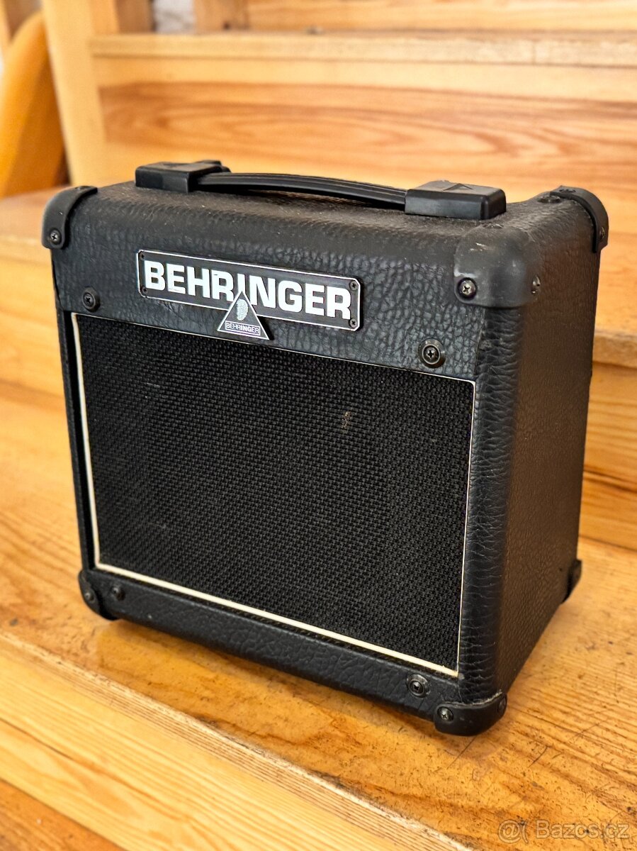 Behringer AC 108 VINTAGER