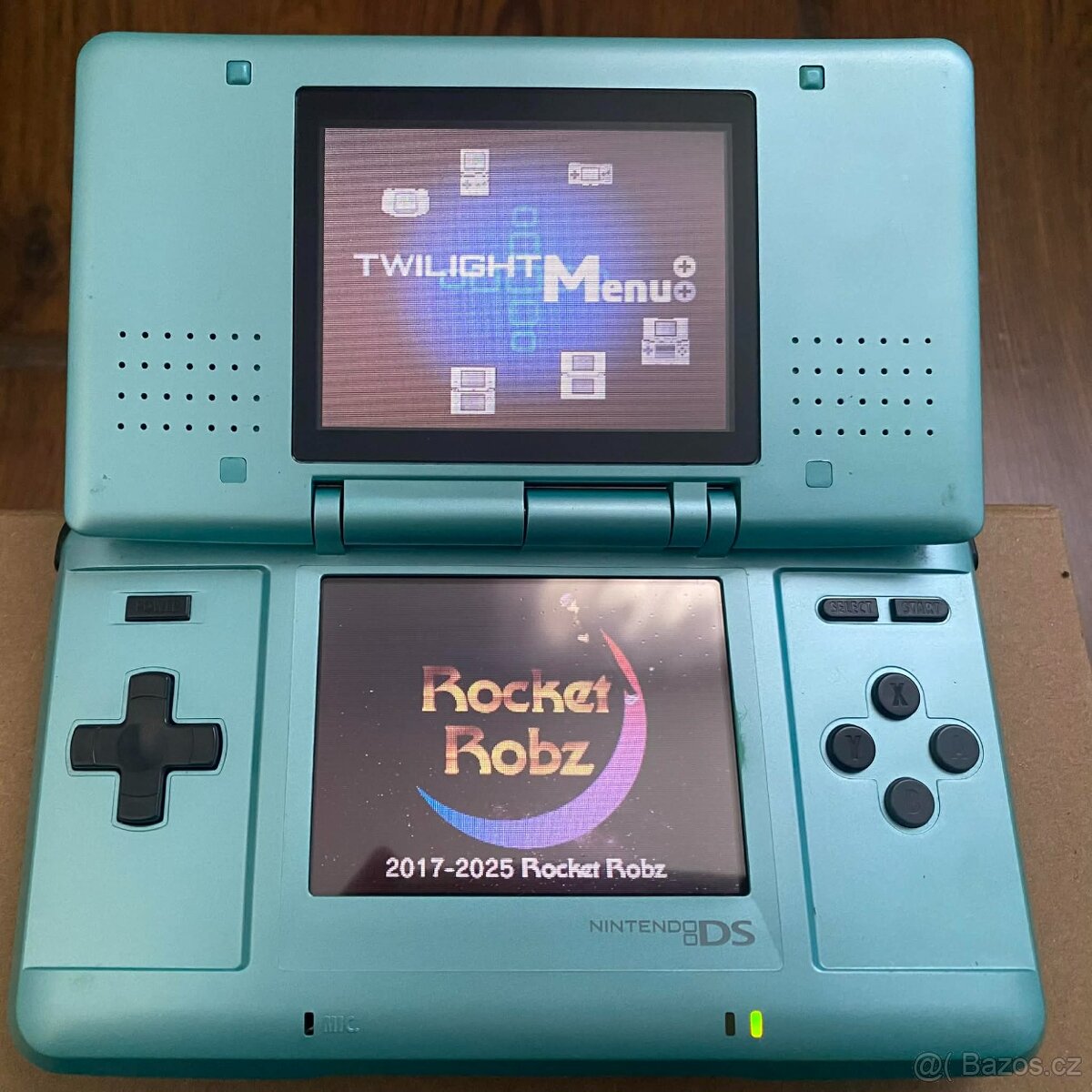 Nintendo DS + 64gb