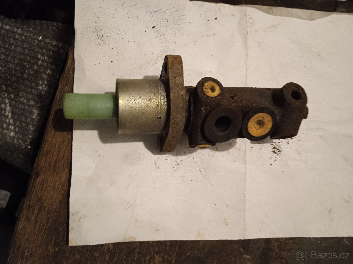 Felicie hlavní brzdový válec