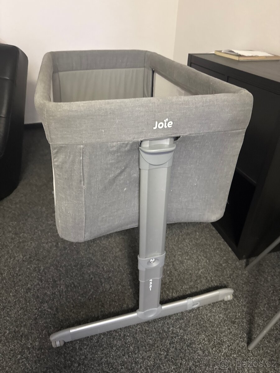 dětská postýlka Jole