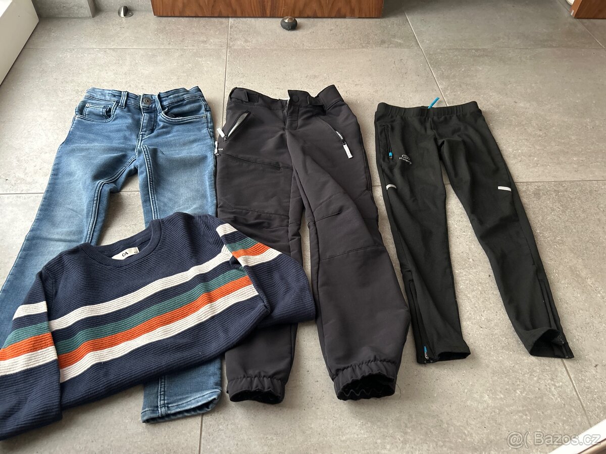 Set oblečení kluk 9let, kalhoty svetr