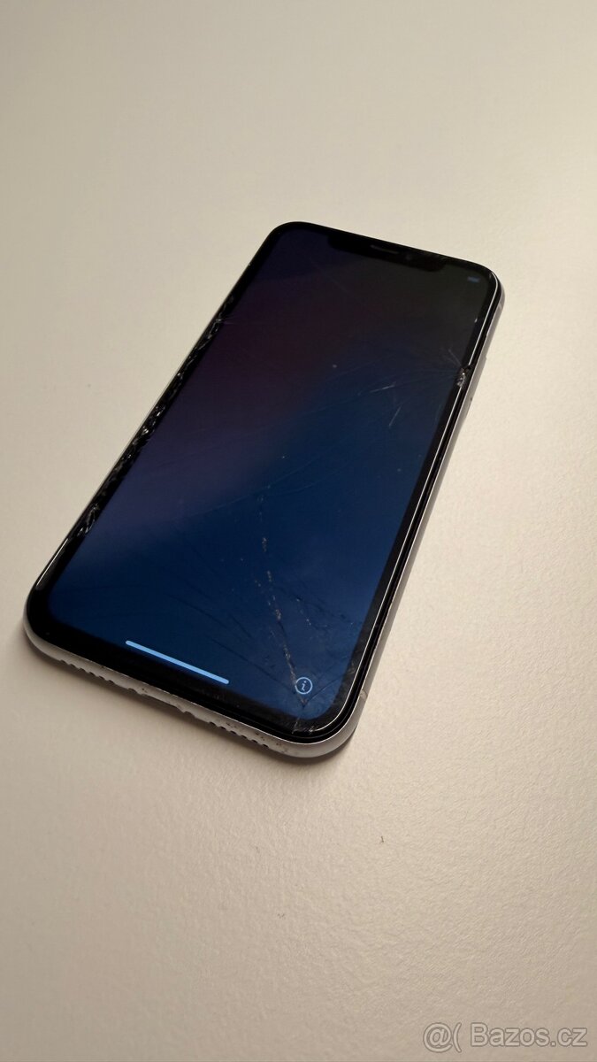 Apple iPhone XR 64GB