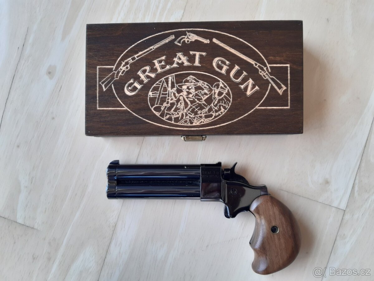 Derringer Great Gun .45, od 18 let