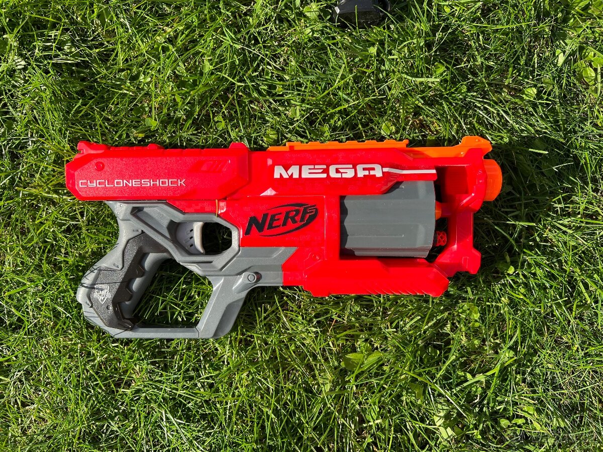 Pistole Mega Nerf s rotačník zásobníkem