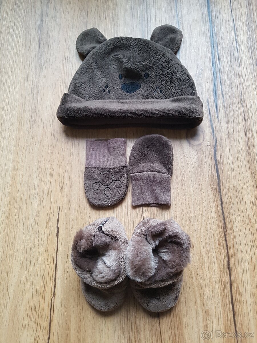 Čepice, rukavice a capáčky zimní 0-6 měsíců