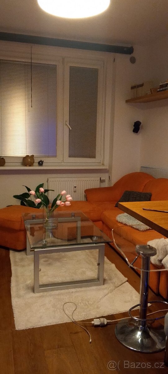 Sedaci souprav + Taburet