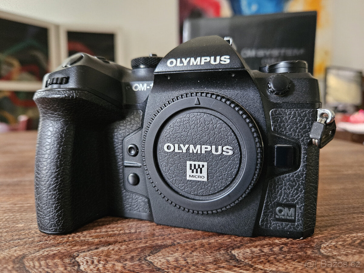 OM System Olympus OM-1