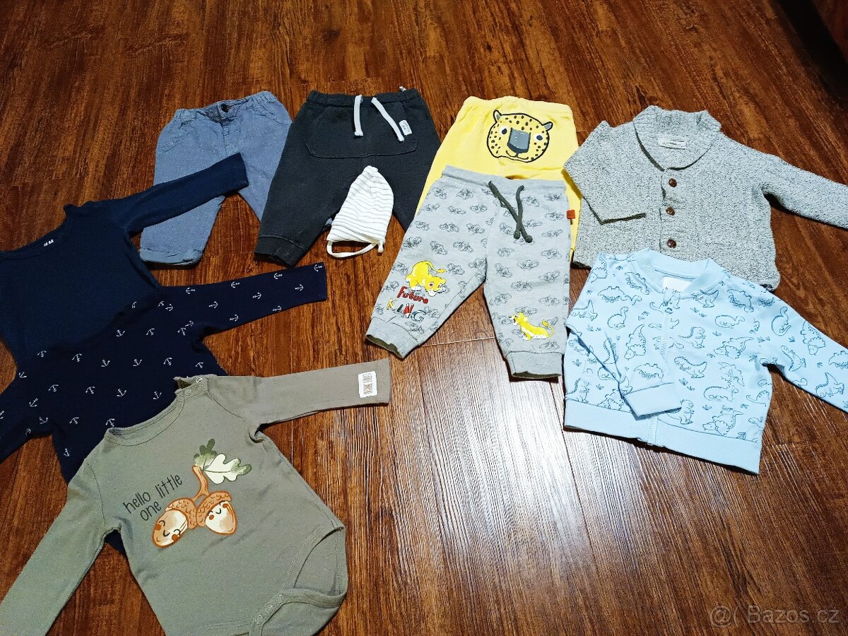 krásný set oblečení pro kluka