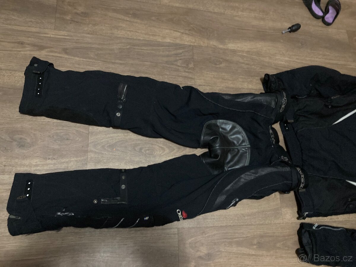 Moto oblečení Halvarsong