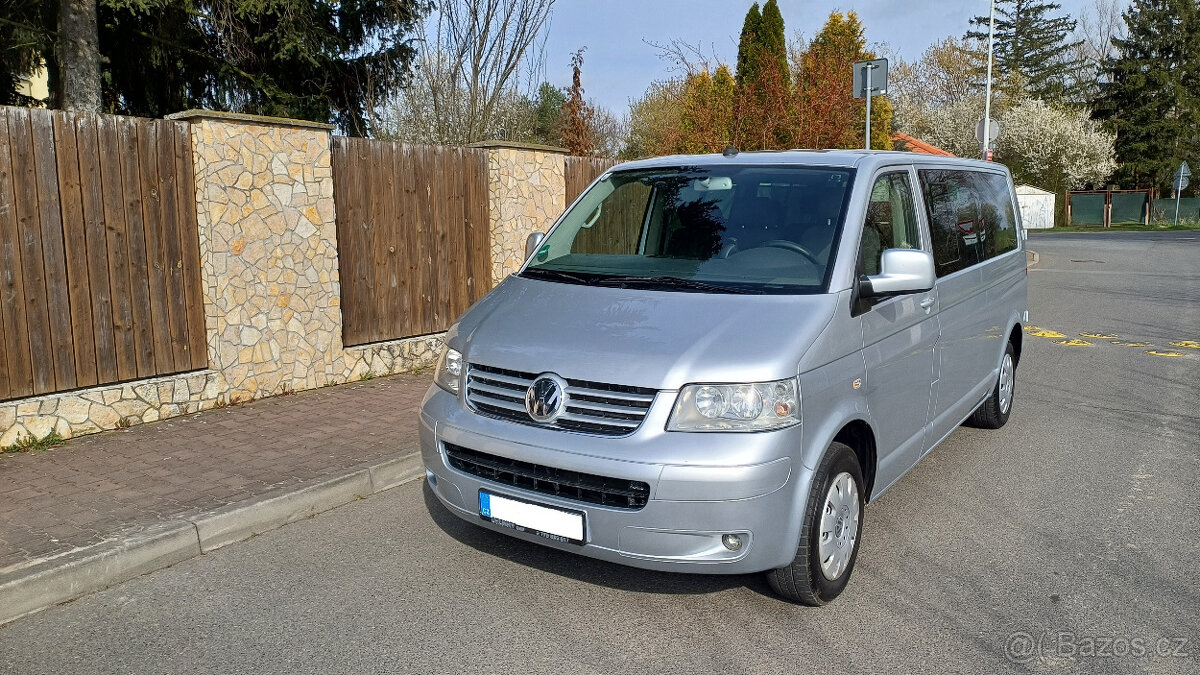 VW T5 Caravelle 2.5 TDI 4x4 Long 9 MÍST 2008 Nová STK