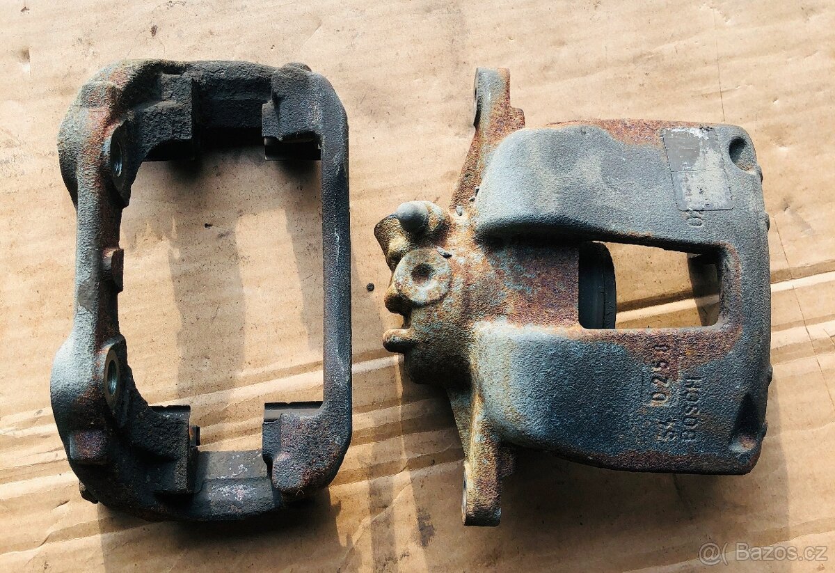 Brzdič L/P přední Peugeot /Citroen