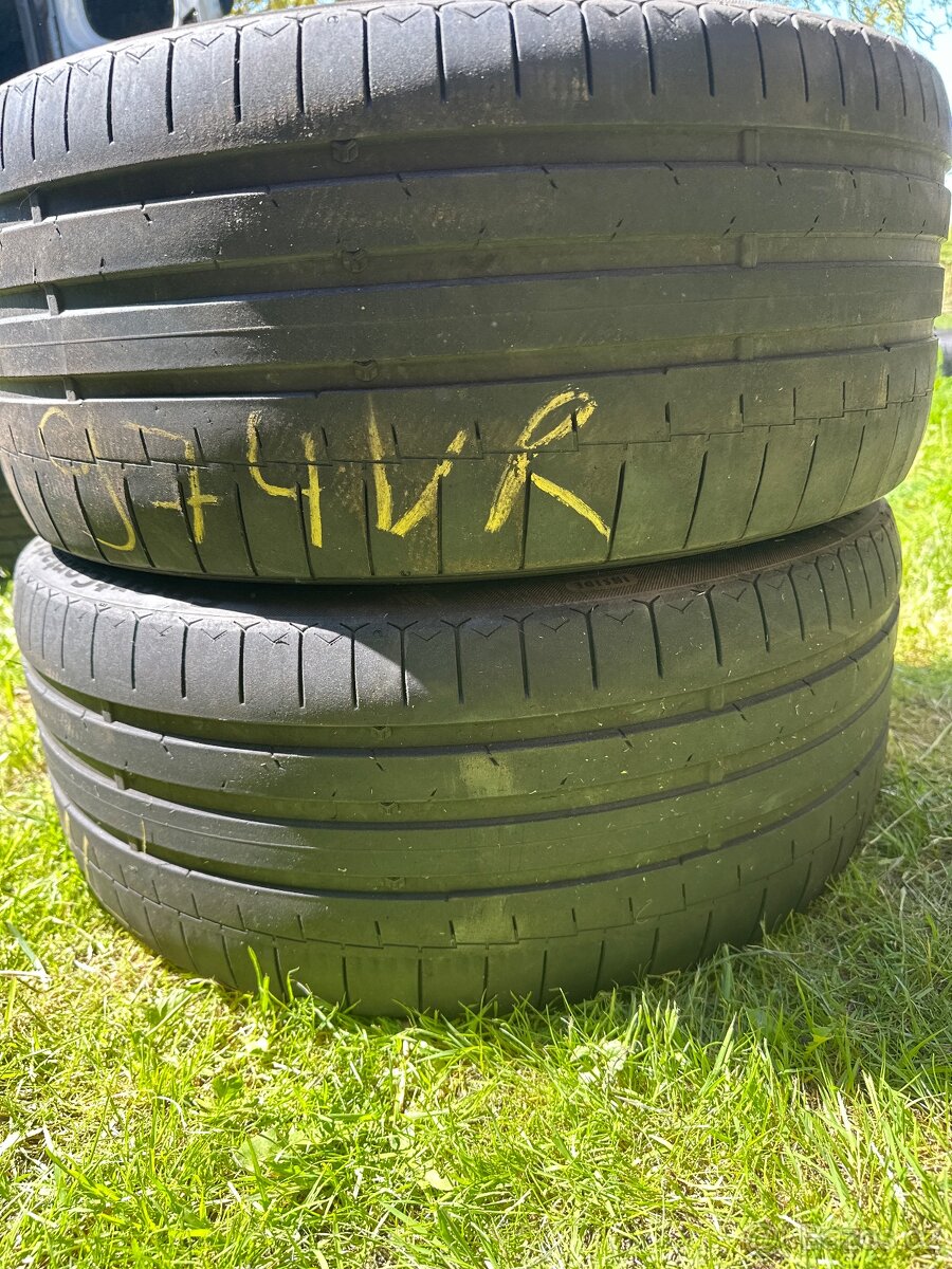 255/35r19 dot 21 2 ks