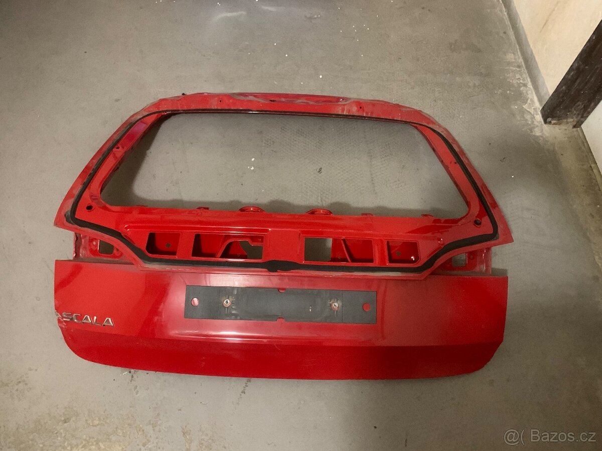 Škoda scala víko kufru