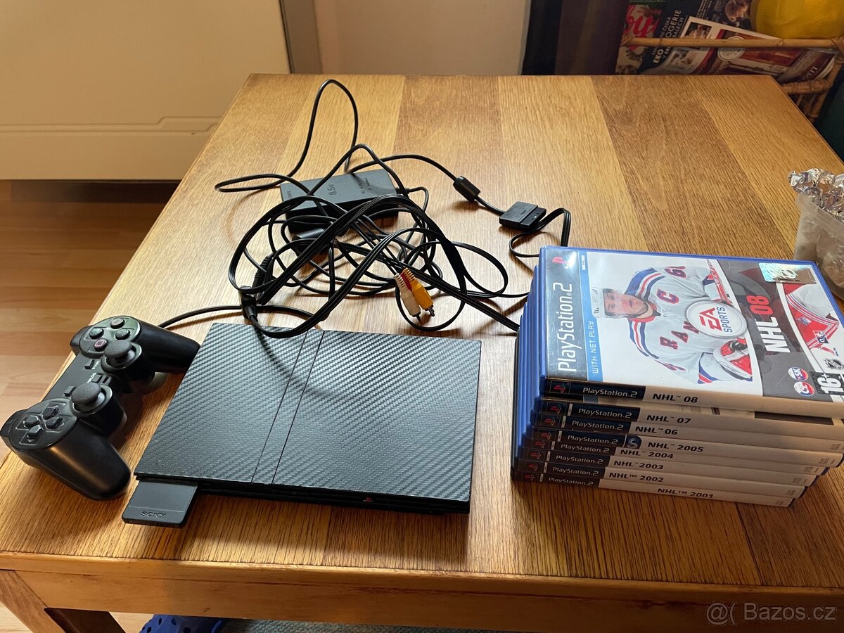 Play station PS2 + hry