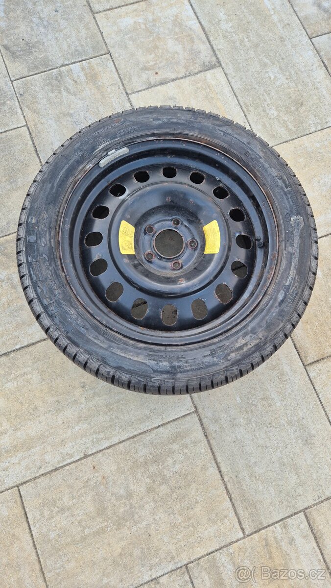 Rezervní kolo 215/55 R17 94W
