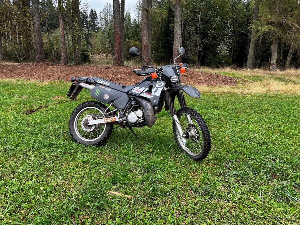 Yamaha DT 125 R (otevřená)