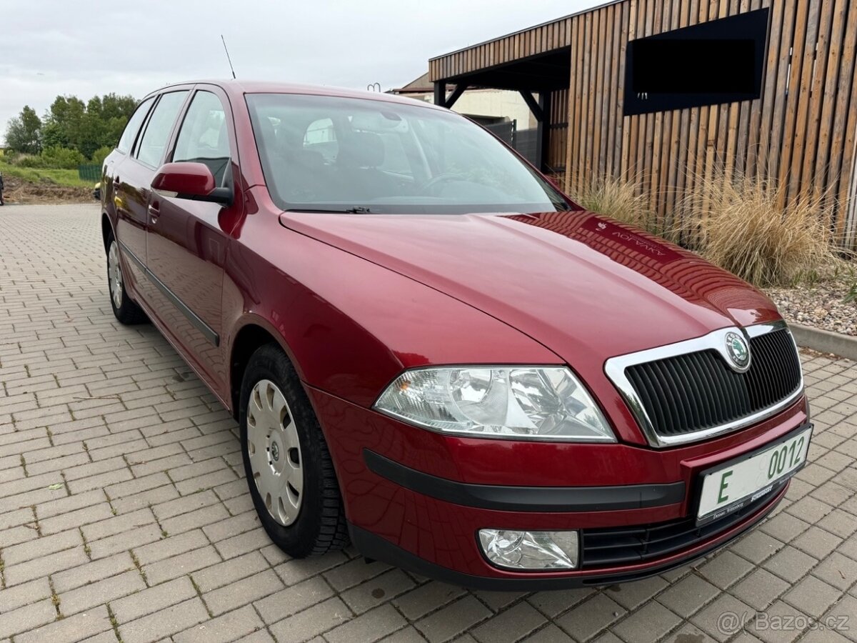 Škoda Octavia II Combi 1.6 FSI 85kW, 2006, ELEGANCE, TAŽNÉ