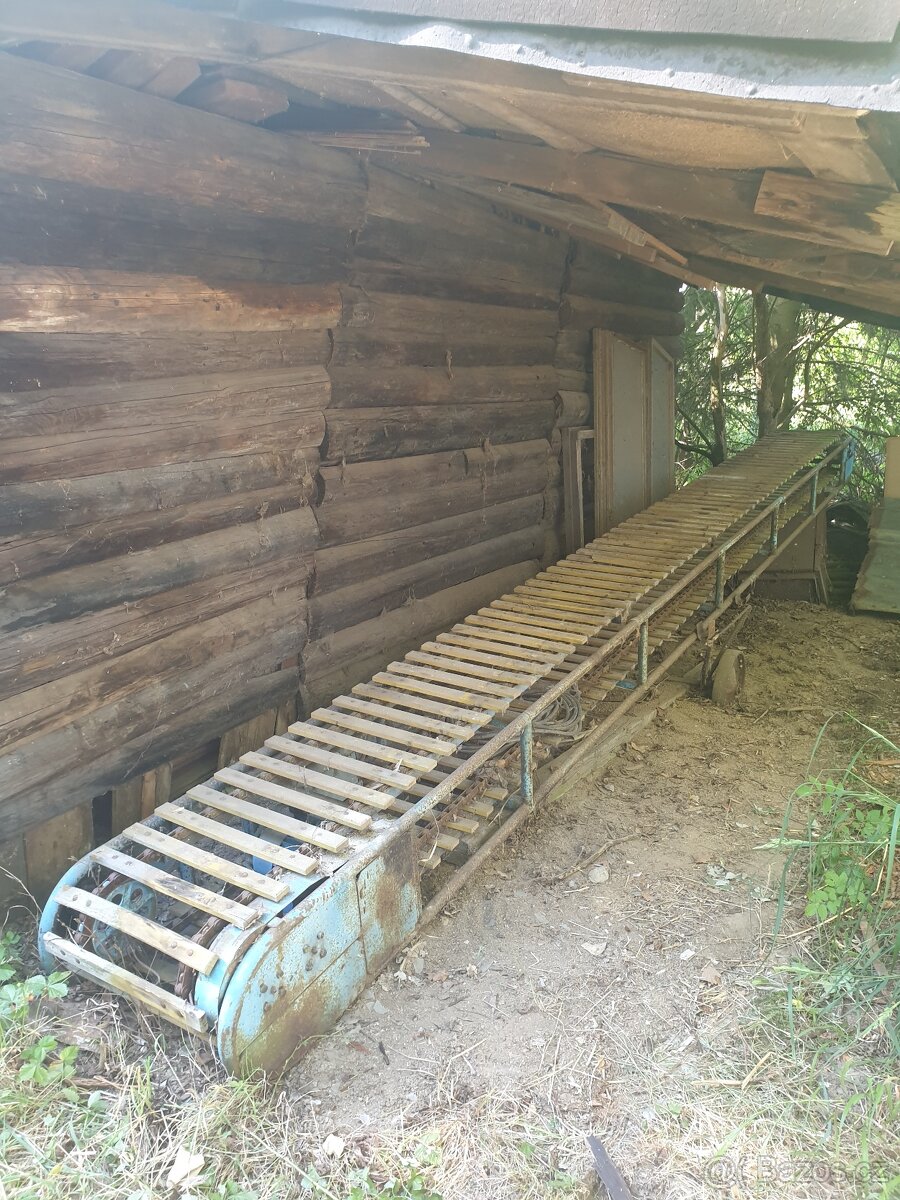 Pásový dopravník délka 6m