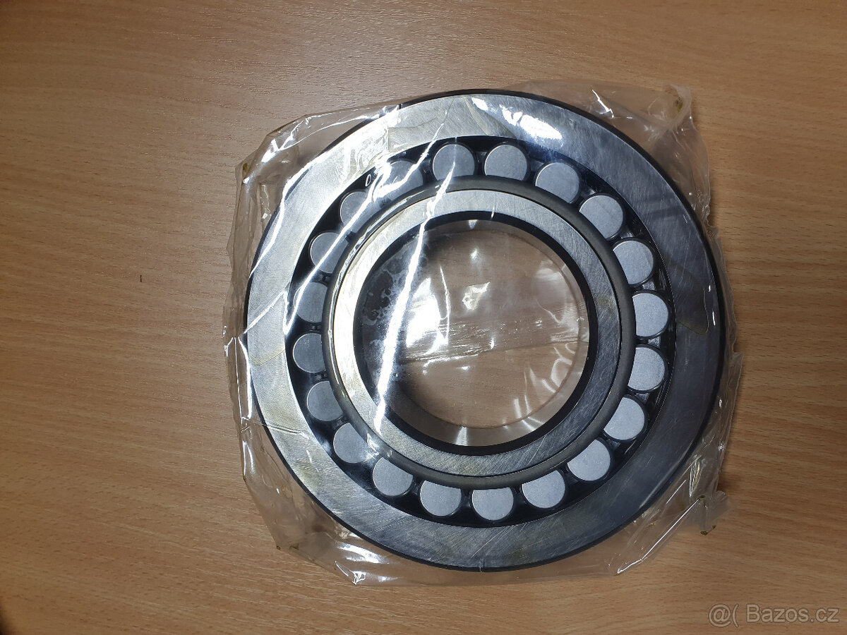 Soudečkové ložisko SKF 21318 E